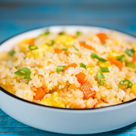 EASY FRIED RICE