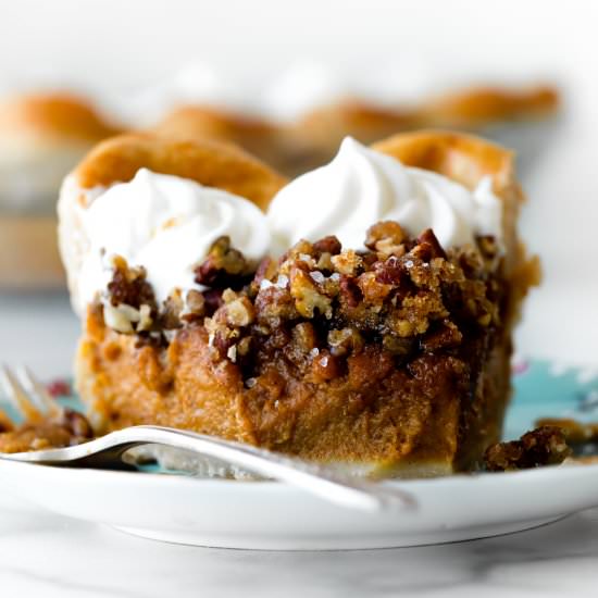 Pecan Praline Pumpkin Pie