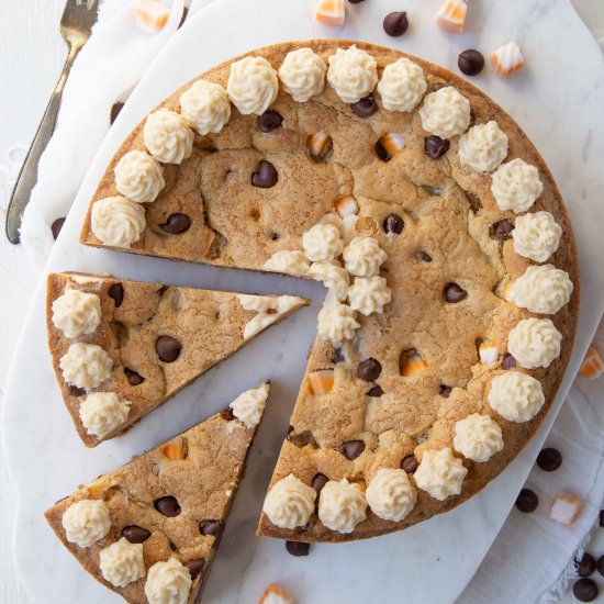 Pumpkin Spice Cookie Cake