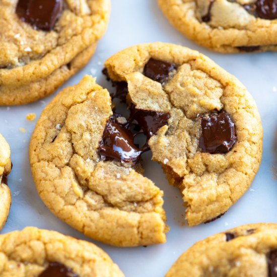 Easy Chocolate Chip Cookies