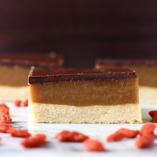 Vegan Millionaire Shortbread (GF)