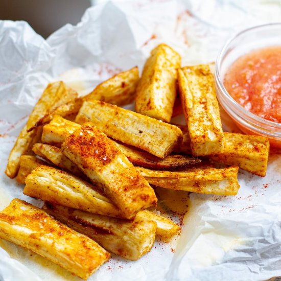 Yuca Fries With Tomato Garlic Salsa