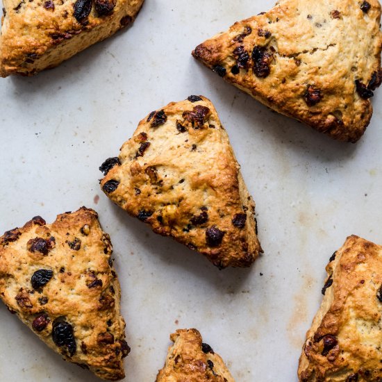 Vegan Hazelnut-Cranberry Scones