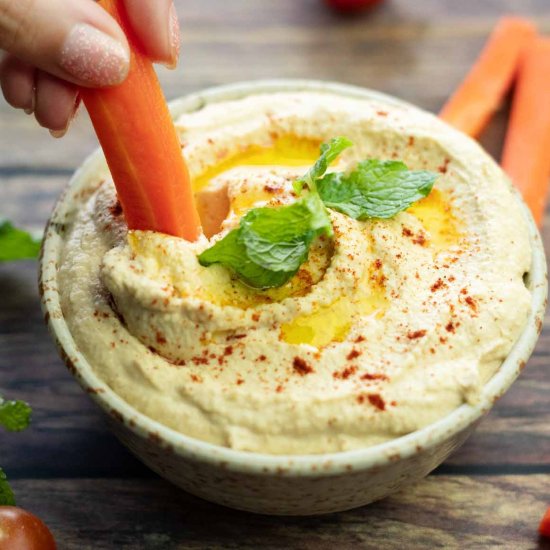 Homemade Hummus Recipe