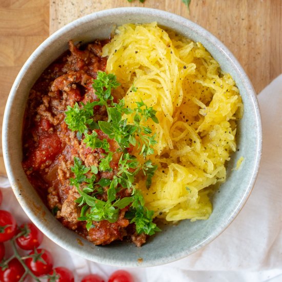 SPAGHETTI SQUASH BOLOGNESE