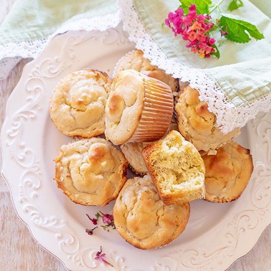 GF Banana Bread Cheesecake Muffins