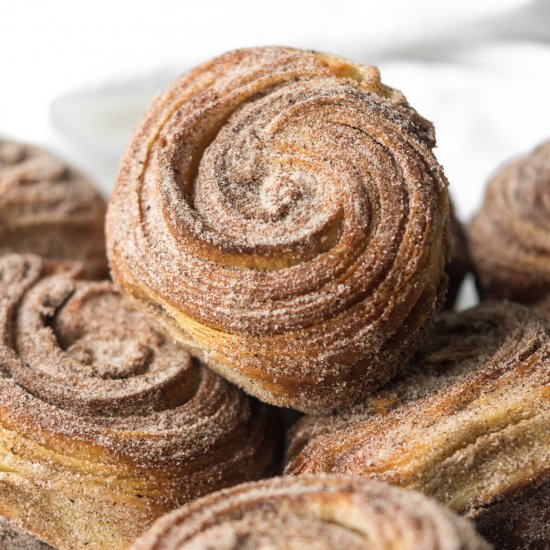 chai spiced cruffins