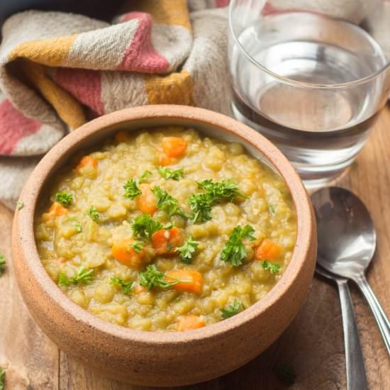 Smoky Vegetarian Split Pea Soup