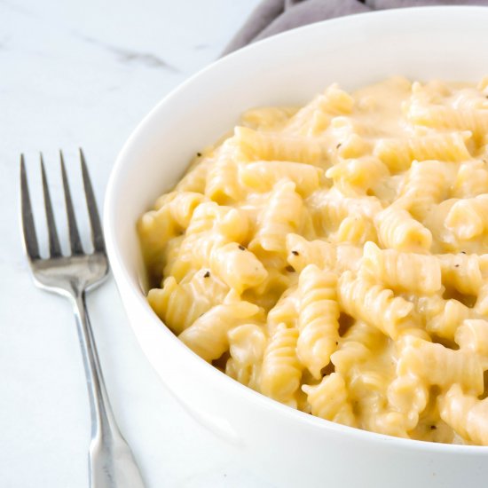 One Pot Creamy Mac and Cheese