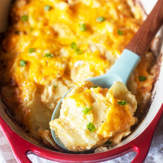 Easy Cheesy Scalloped Potatoes