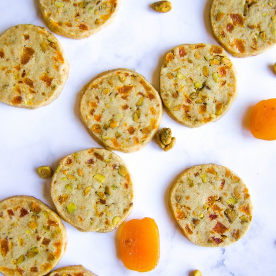 Apricot Pistachio Shortbread Cookie