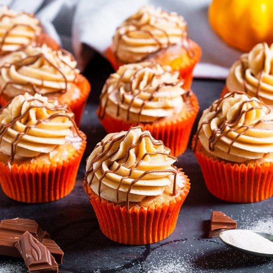 Pumpkin Churro Cupcakes