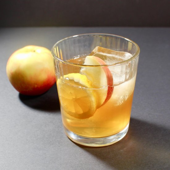 Apple Ginger Cocktail