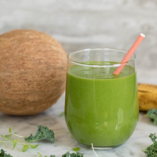 Healthy Kale and Spinach smoothie