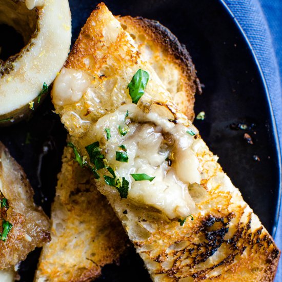 Garlicky Marrow Bruschetta