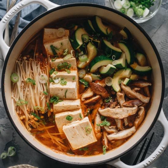 Vegan Kimchi Jjigae