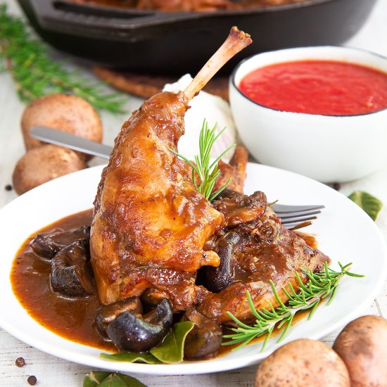 RABBIT CACCIATORE with mushrooms