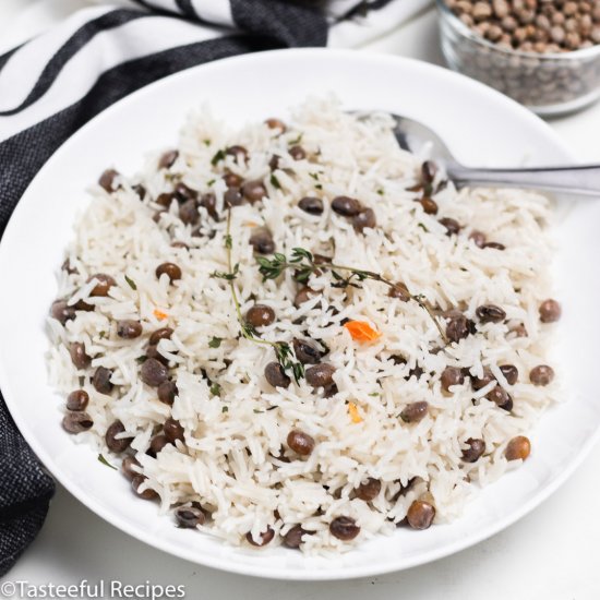 Jamaican-Style Rice & Pigeon Peas