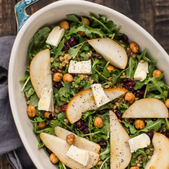 Pear Harvest Salad with Hazelnuts