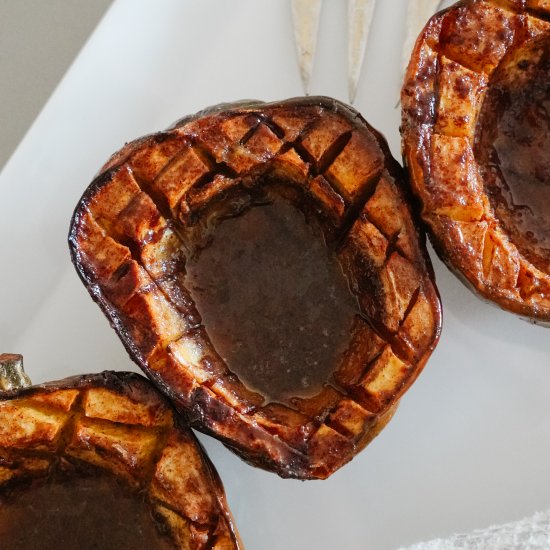 Maple + Pumpkin Spiced Acorn Squash