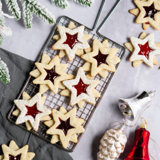 Lemon Poppy Seed Linzer Cookie