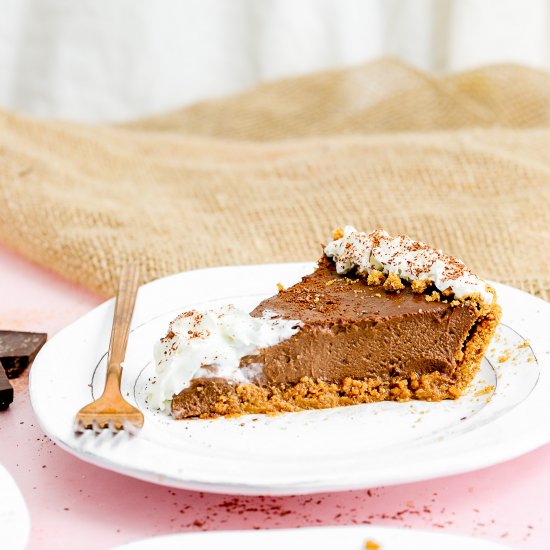 No-Bake Chocolate Cream Pie