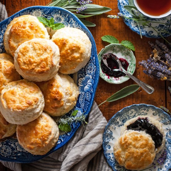 Classic Buttermilk Biscuits