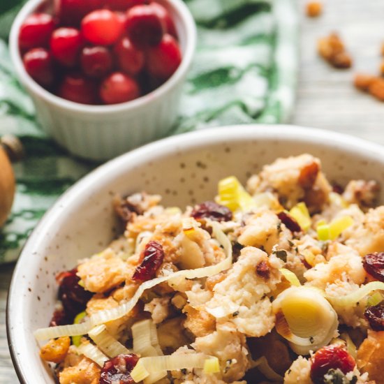 Crock Pot Cranberry Pecan Stuffing