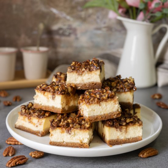 Pecan Cheesecake Bars