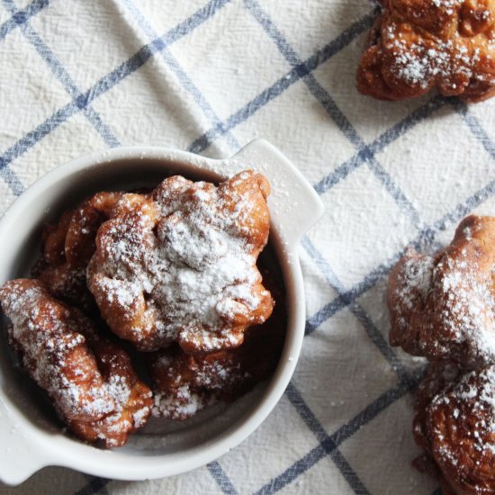 Apple fritters