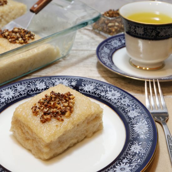 Sweet Rice Cake w/ Coconut Granules