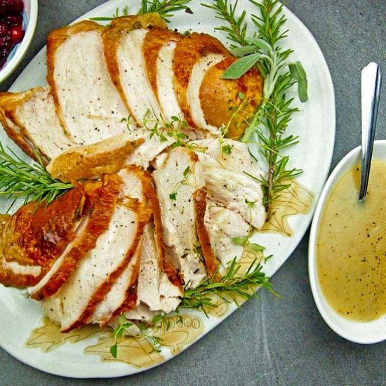 Roasted Turkey & Chardonnay Gravy