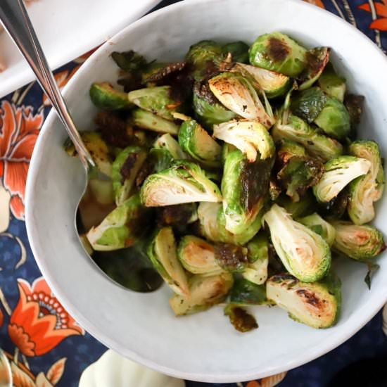 15-minute Roasted Spiced Brussels