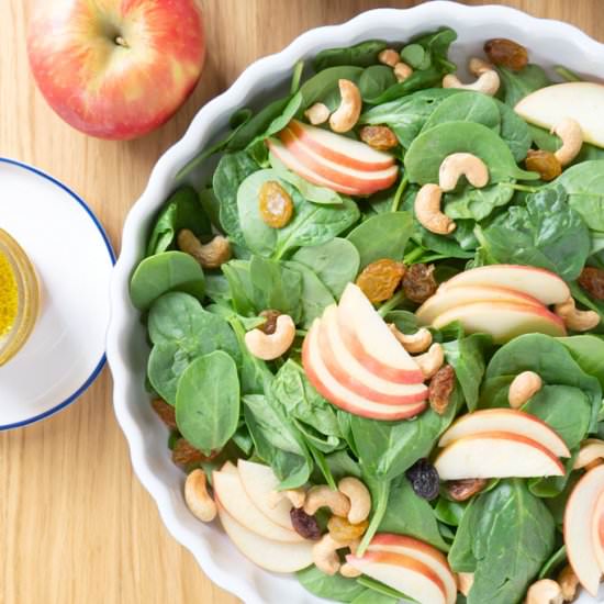 Apple Spinach Salad with Cashews