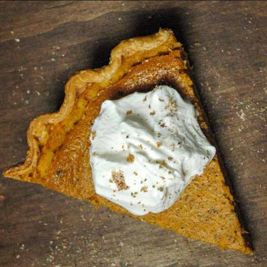 Easy Homemade Pumpkin Pie