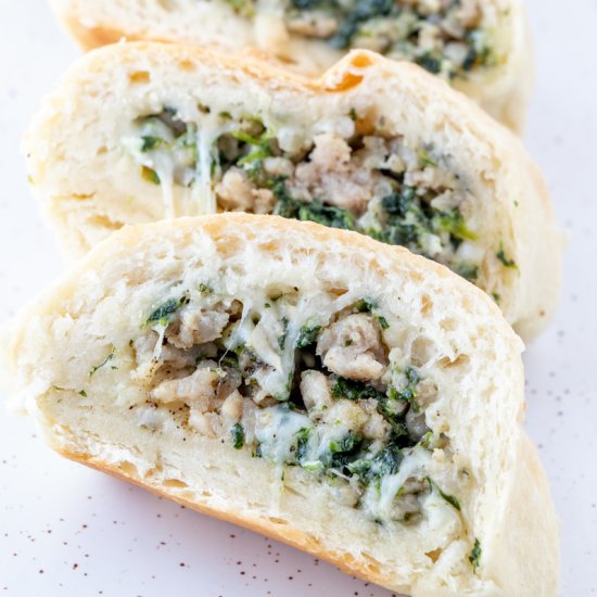 Cheesy Sausage Spinach Bread