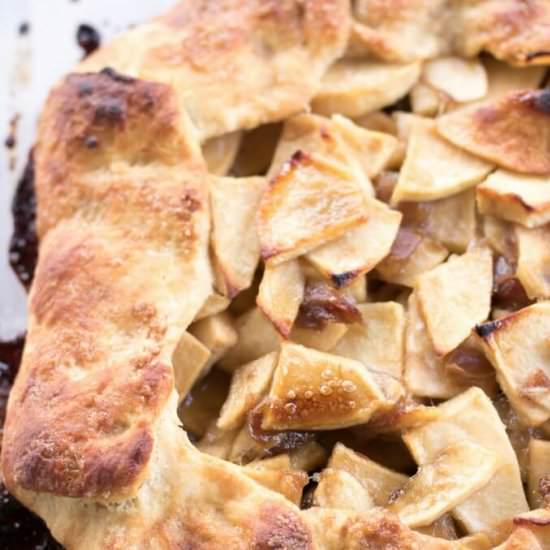 Apple Date Galette