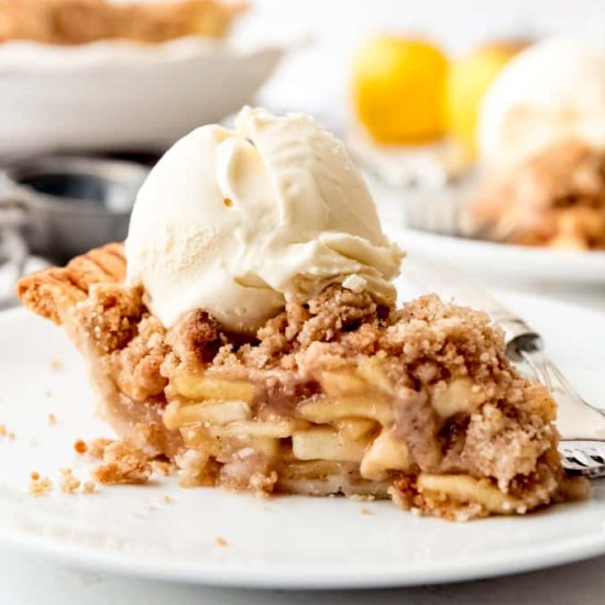 DUTCH APPLE PIE