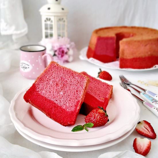 STRAWBERRY CHIFFON CAKE