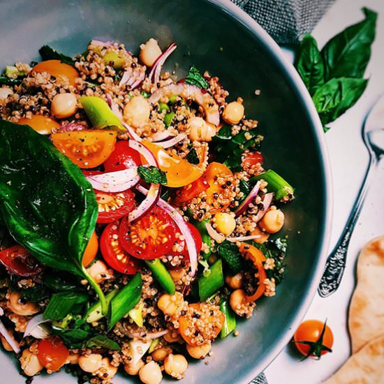 Super Fresh Quinoa Tabbouleh