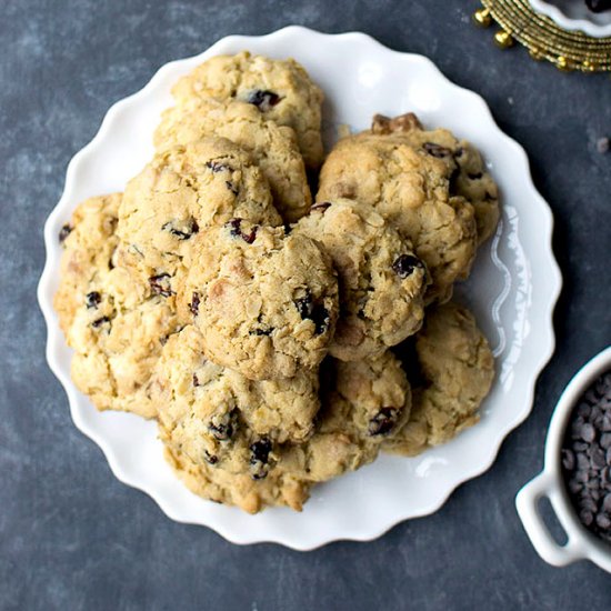 Cranberry Chocolate Oatmeal Cookies