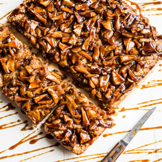 Paleo Caramel Apple Blondies