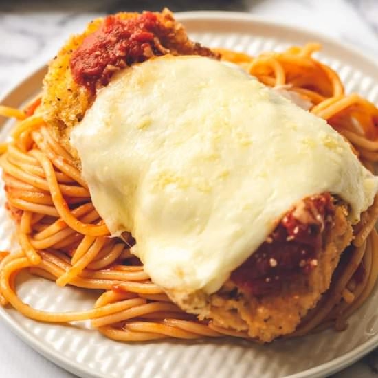 Easy Chicken Parmesan!