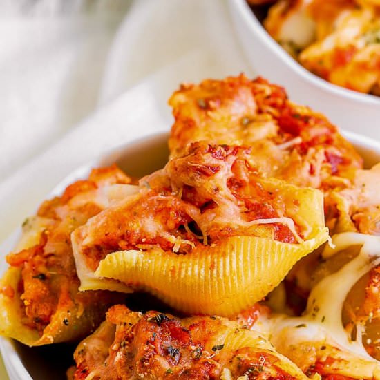 Chicken Parmesan Stuffed Shells!