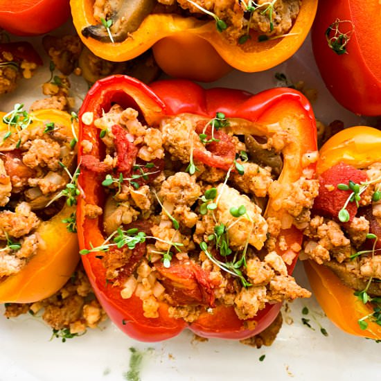 Whole30 Stuffed Peppers