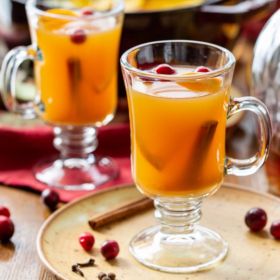 Hot Spiced Apple Cider