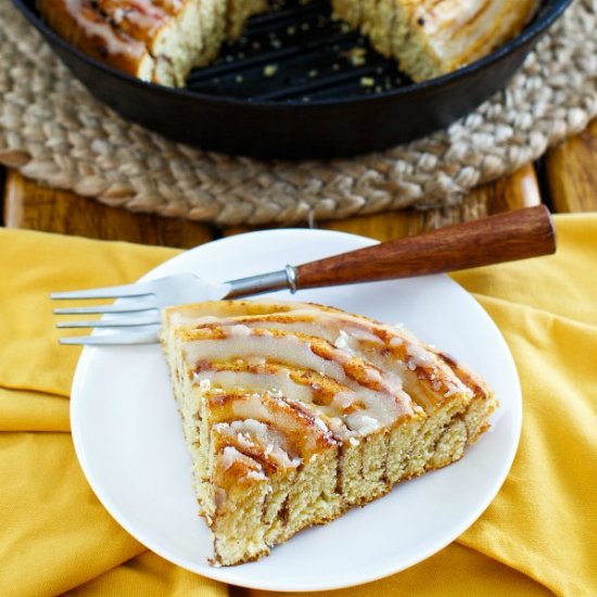 Pumpkin Spice Skillet Cinnamon Roll