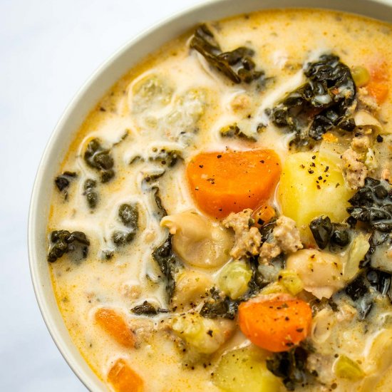 Healthy Instant Pot Zuppa Toscana