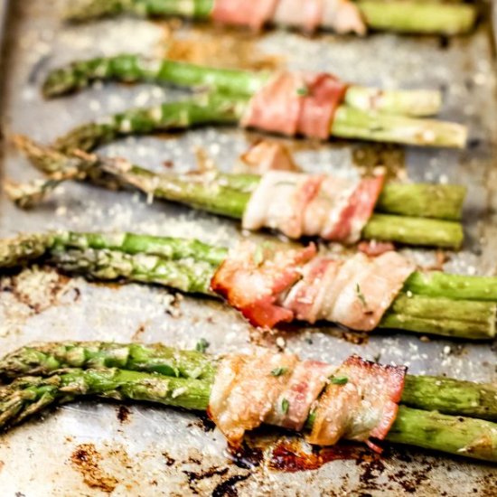 BAKED ASPARAGUS WITH BACON