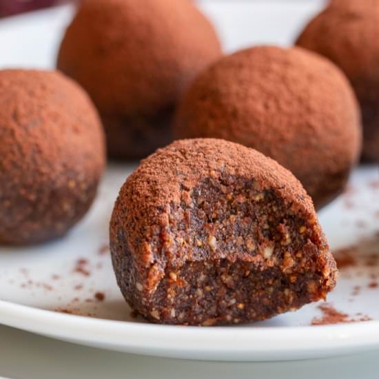 Chocolate Espresso Fig Balls